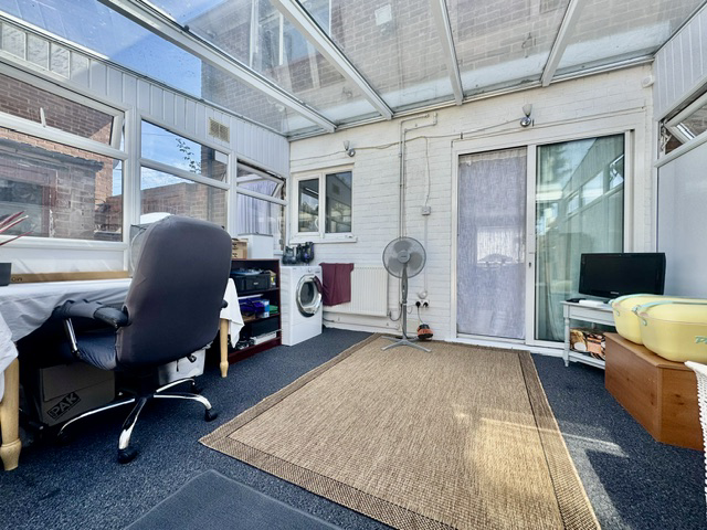 Brays Road, Luton, LU2, photo 9