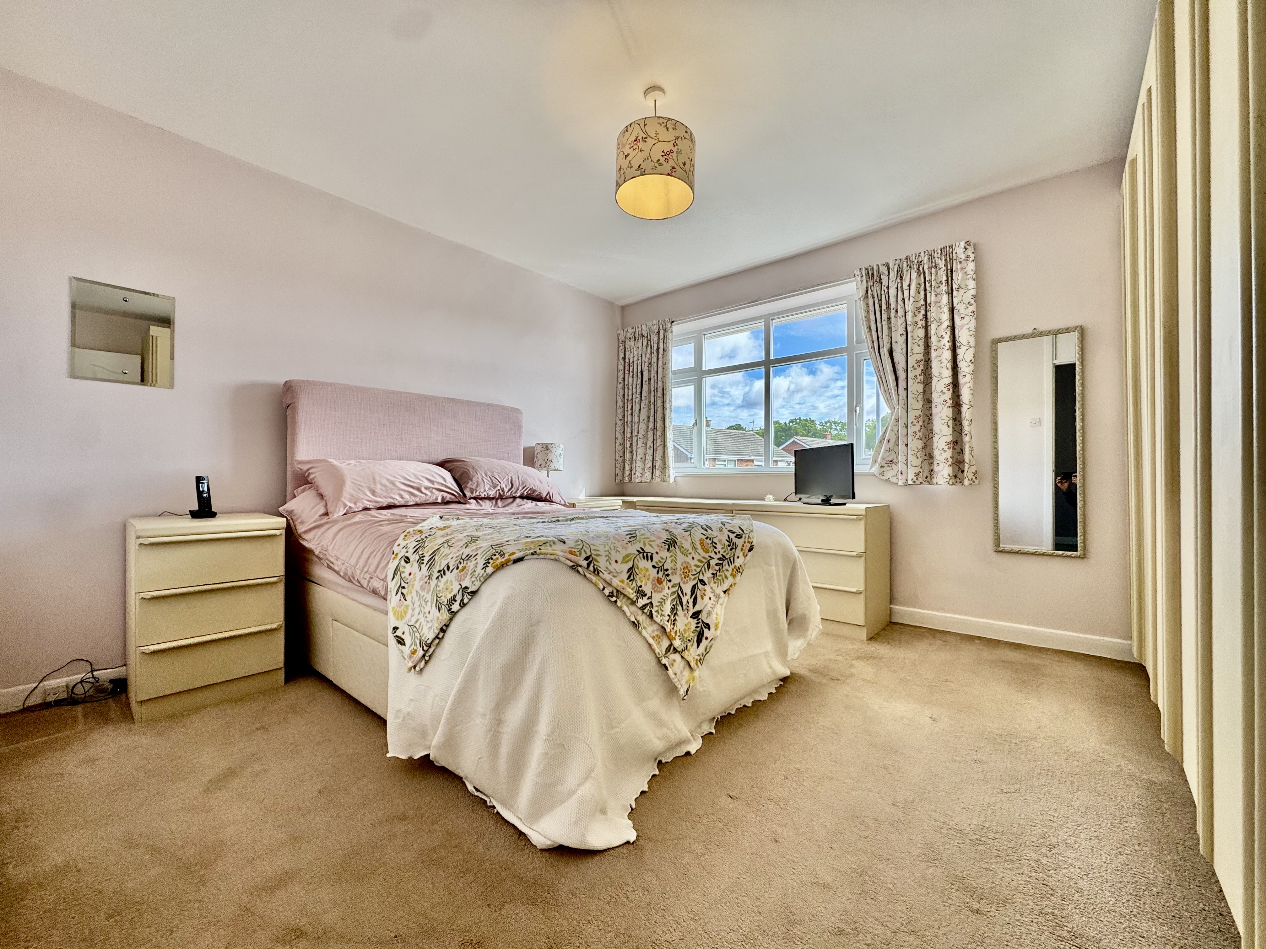 Birling Drive, Luton, LU2, photo 7