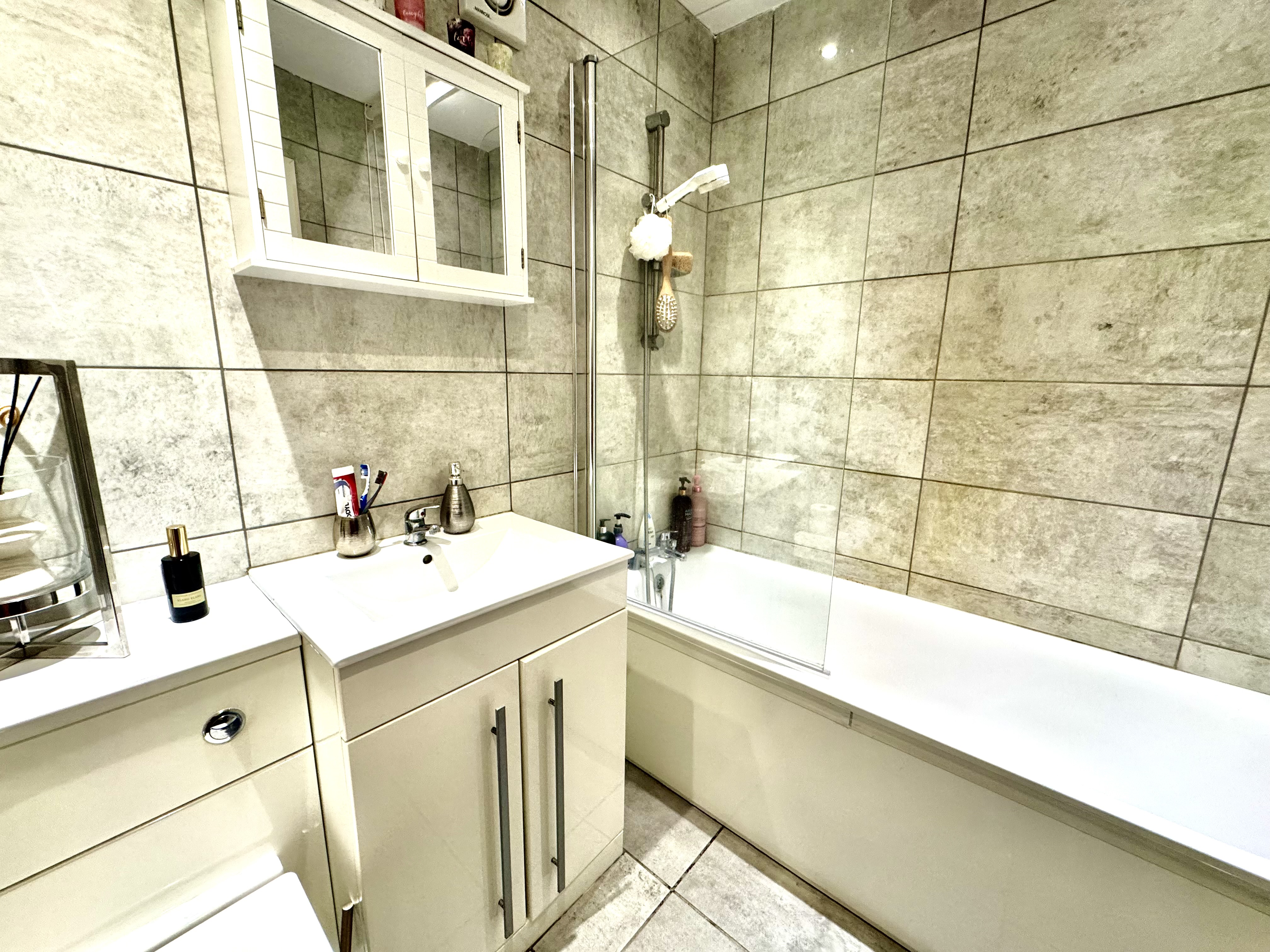 Millfield Way, Caddington, LU1, photo 9
