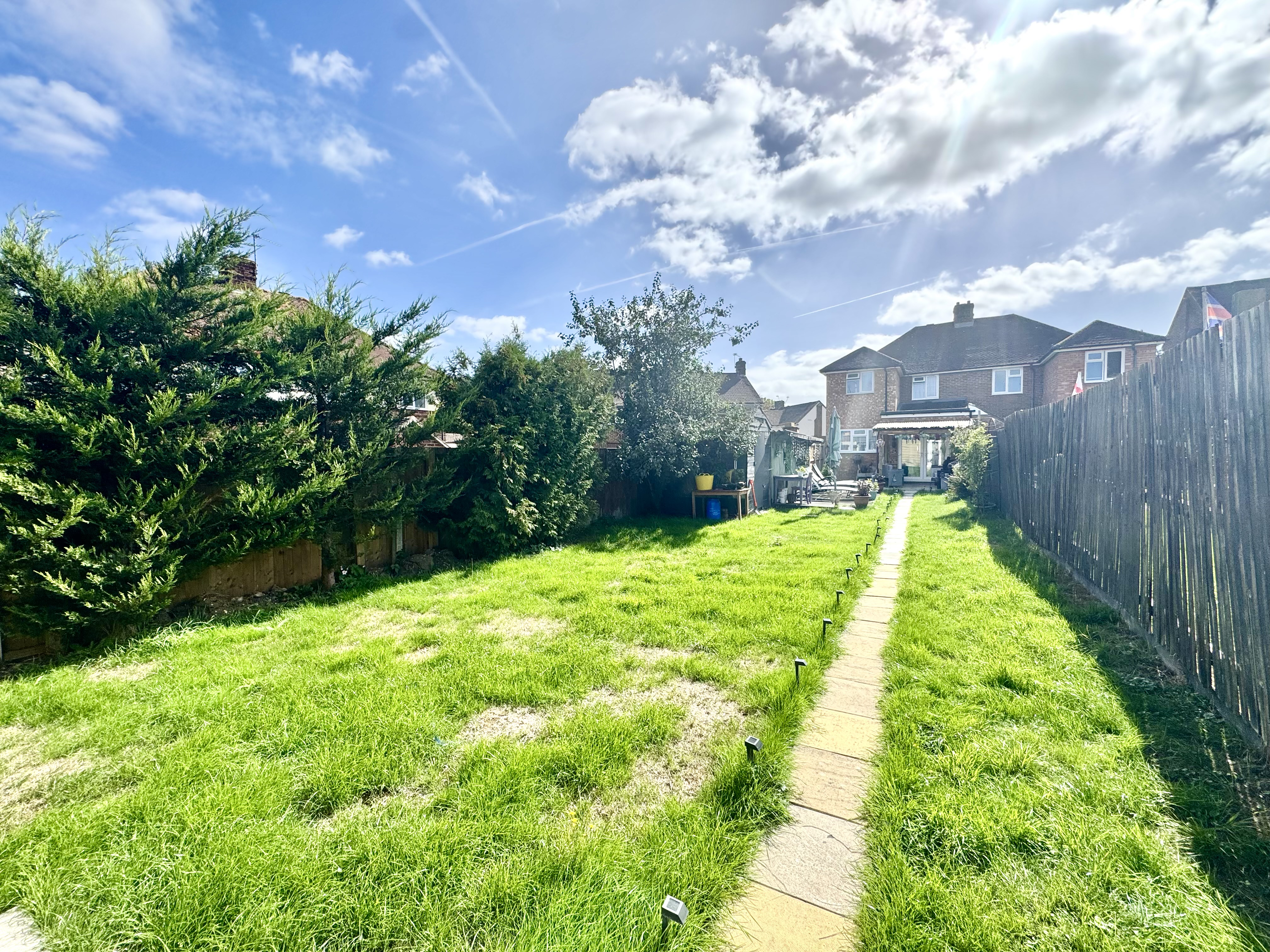 Millfield Way, Caddington, LU1, photo 11