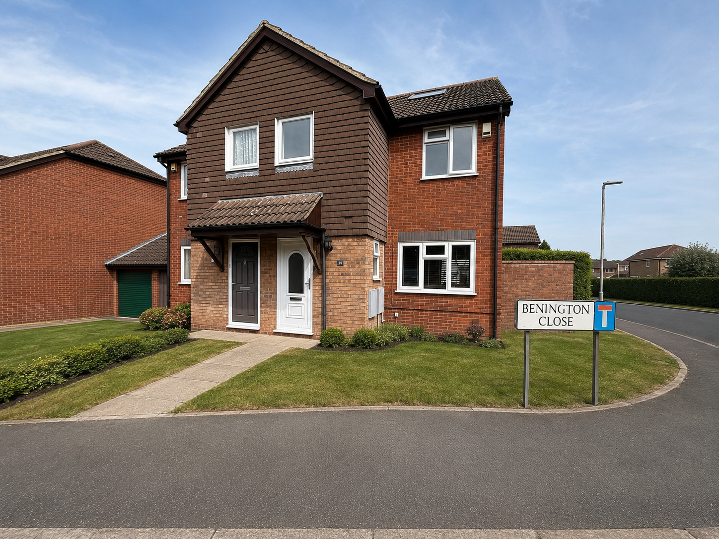 Benington Close, Luton, LU2