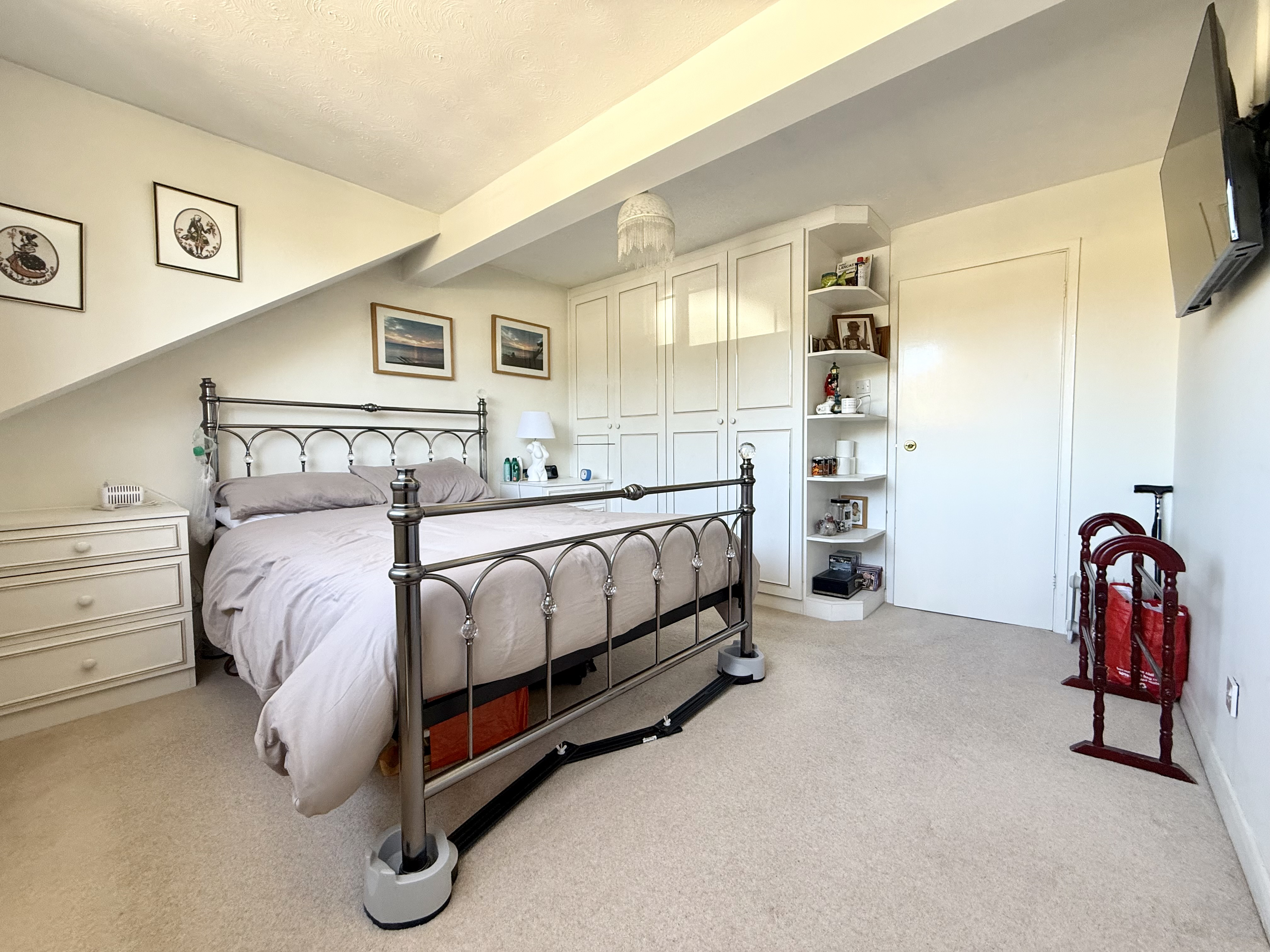 Bramingham Road, Luton, LU3, photo 15