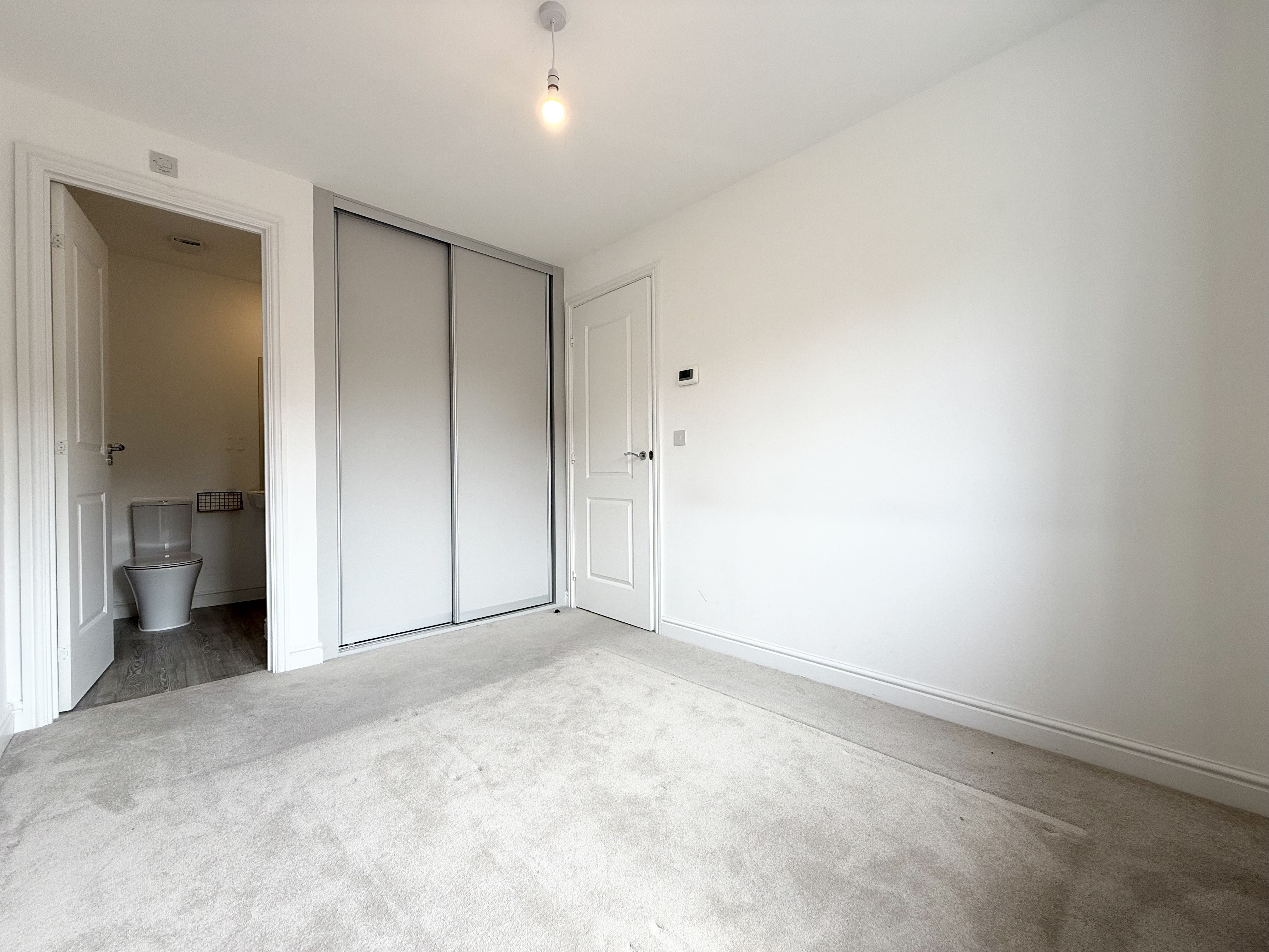 Armstrong Road, Luton, LU2, photo 9