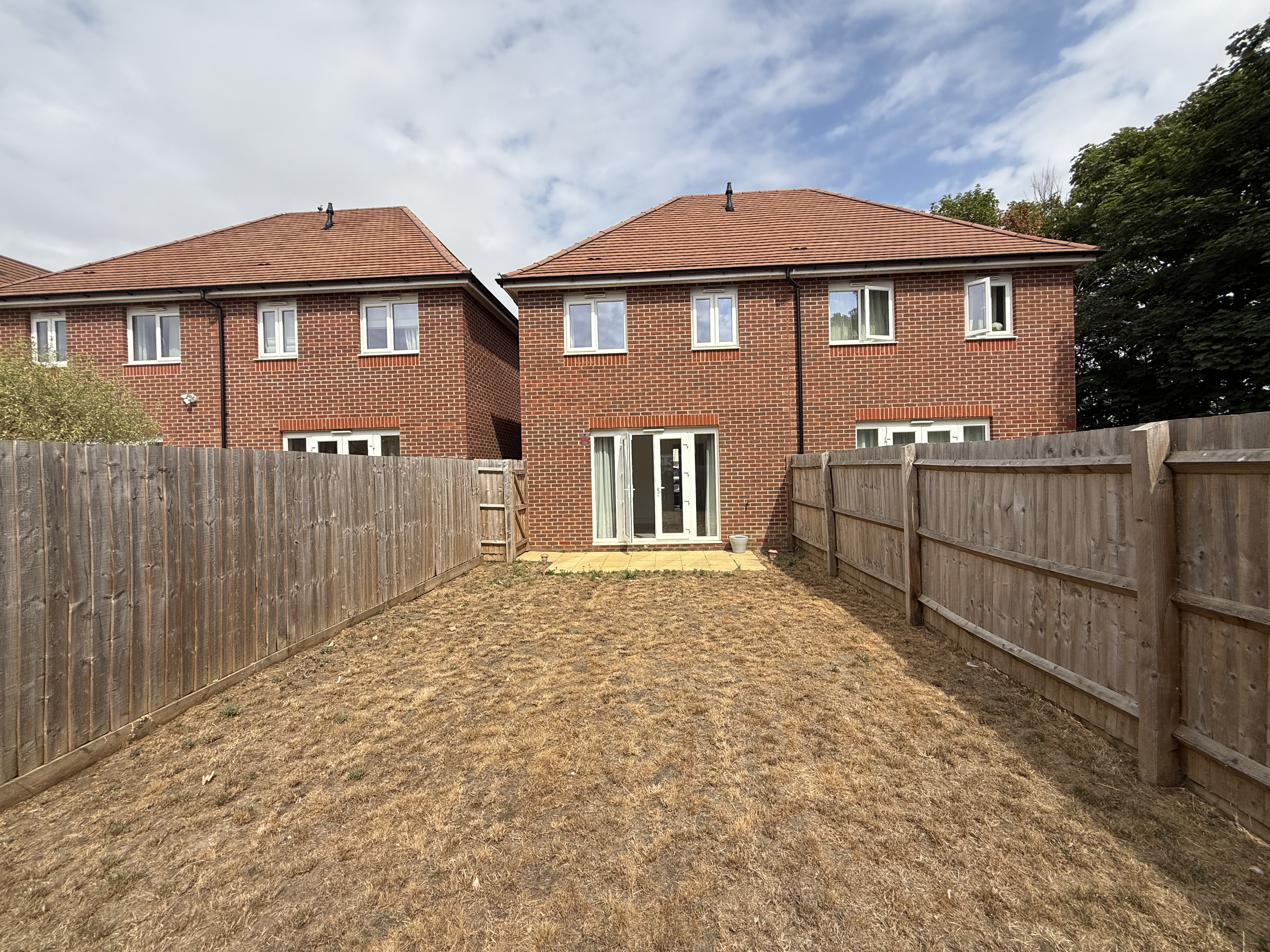 Armstrong Road, Luton, LU2, photo 13
