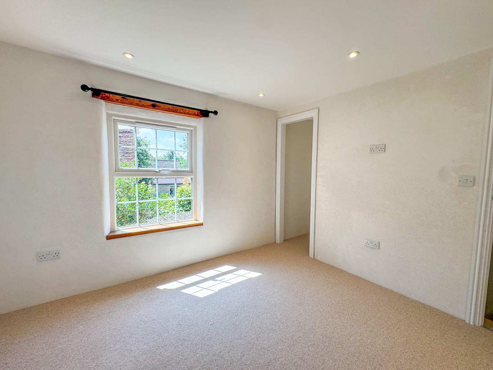 High Street, Whaddon, Milton Keynes MK17, photo 8