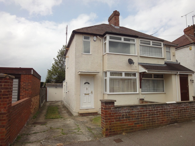 Third Avenue, Luton, LU3