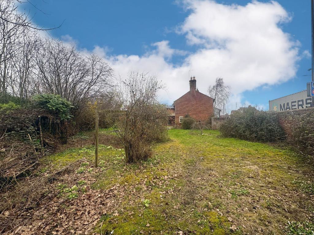 Watling Street, Hockliffe, LU7, photo 17