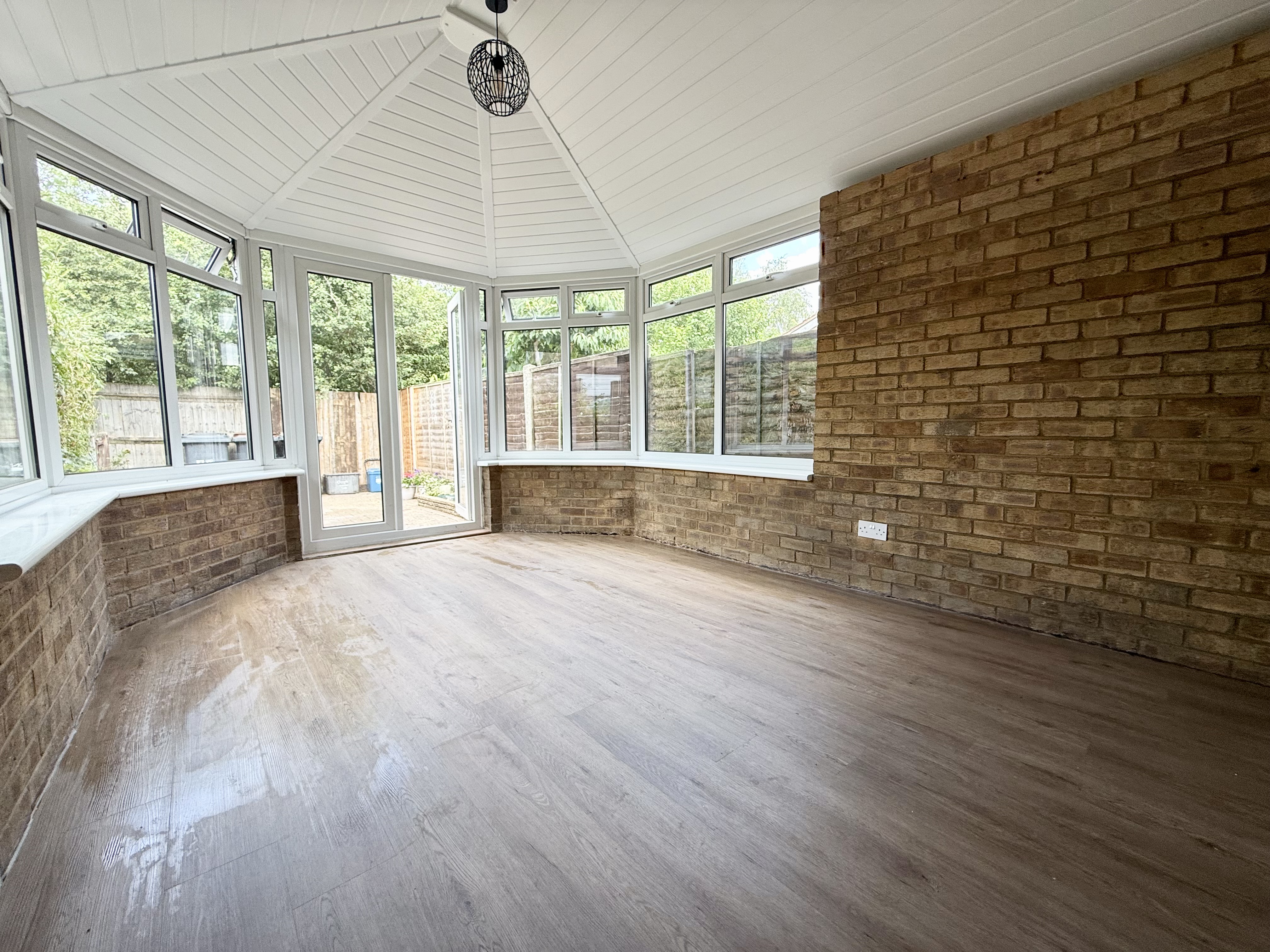 Hawkfields, Luton, LU2, photo 16