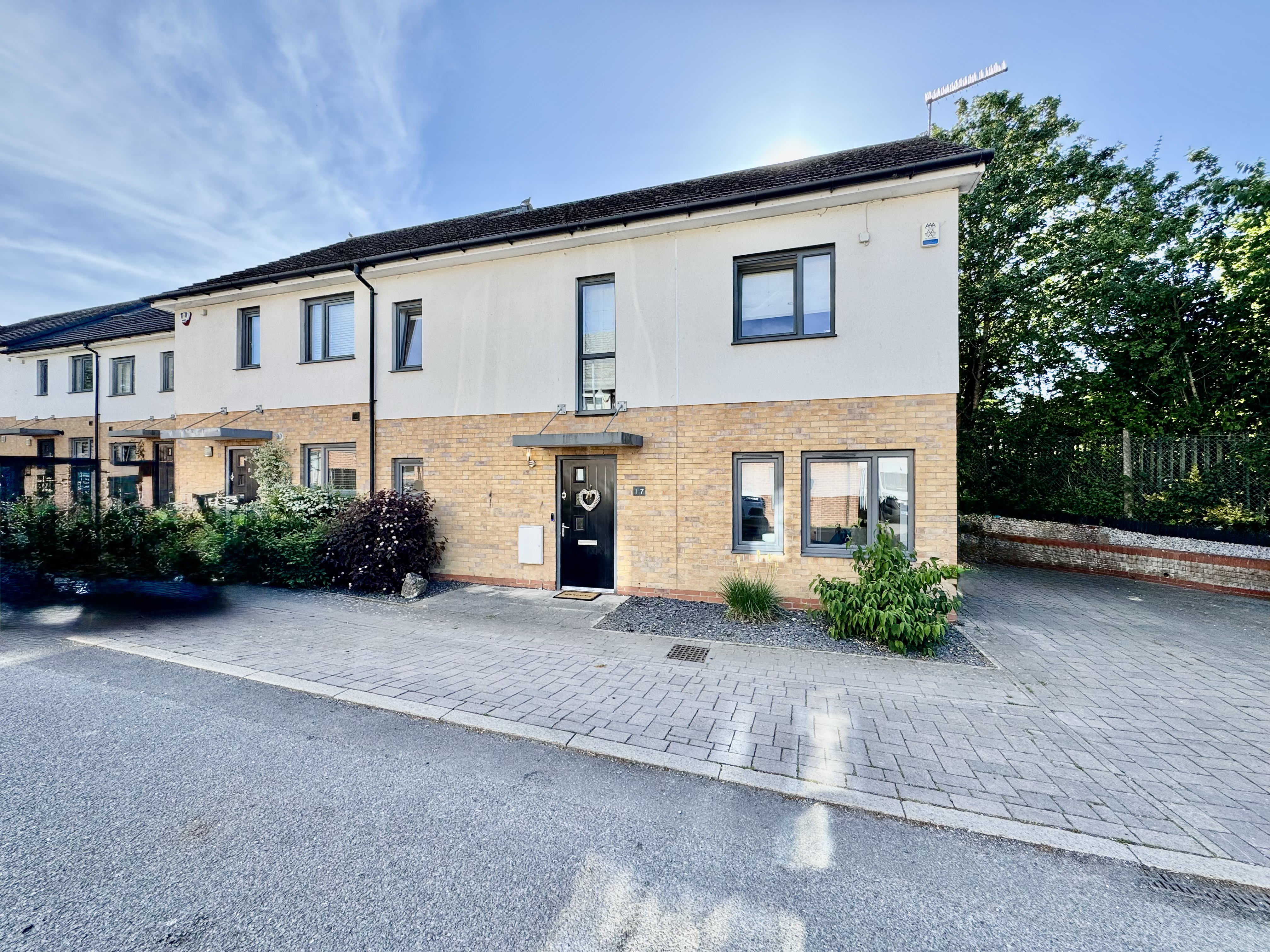 Someries Hill, Luton, LU2