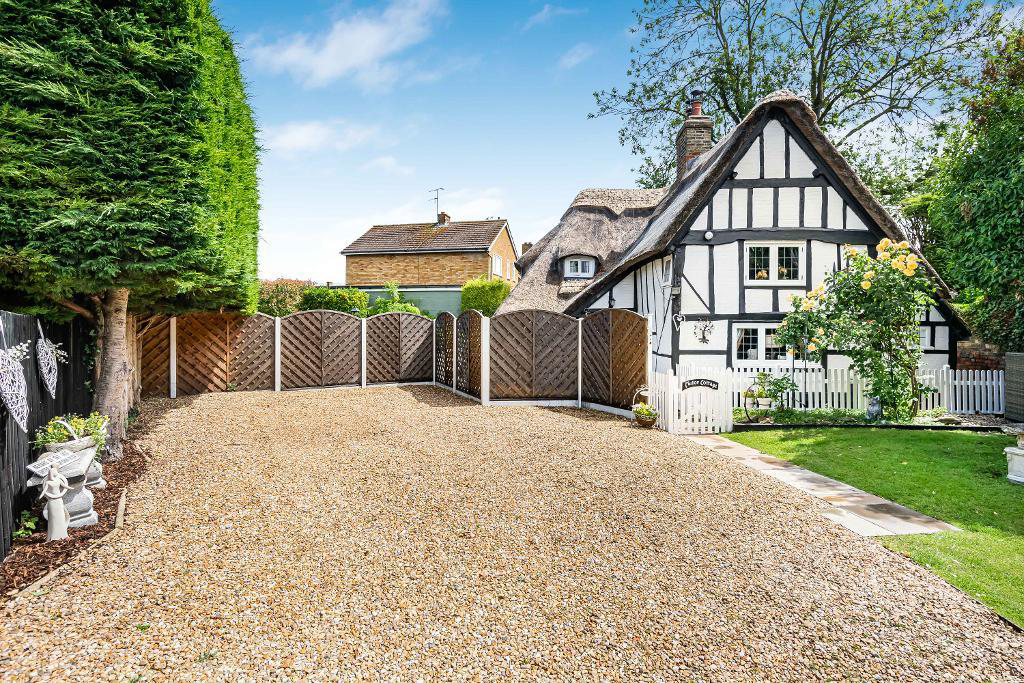 Bedford Road, Barton-Le-Clay, MK45