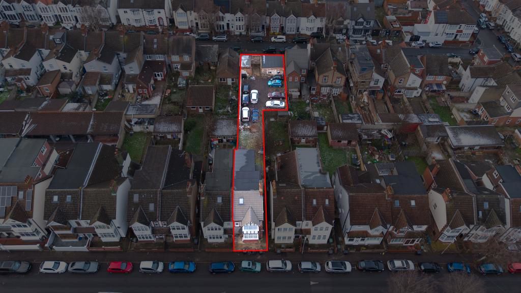 Conway Road, Luton, LU4, photo 2
