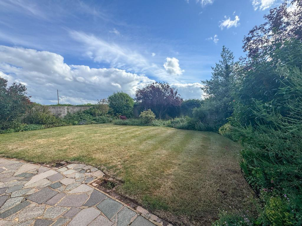 Alma Farm Road, Toddington, LU5, photo 24