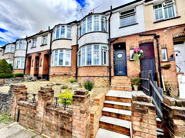 Harcourt Street, Luton, LU1