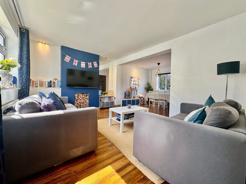 Meadow Way, Caddington, LU1, photo 2