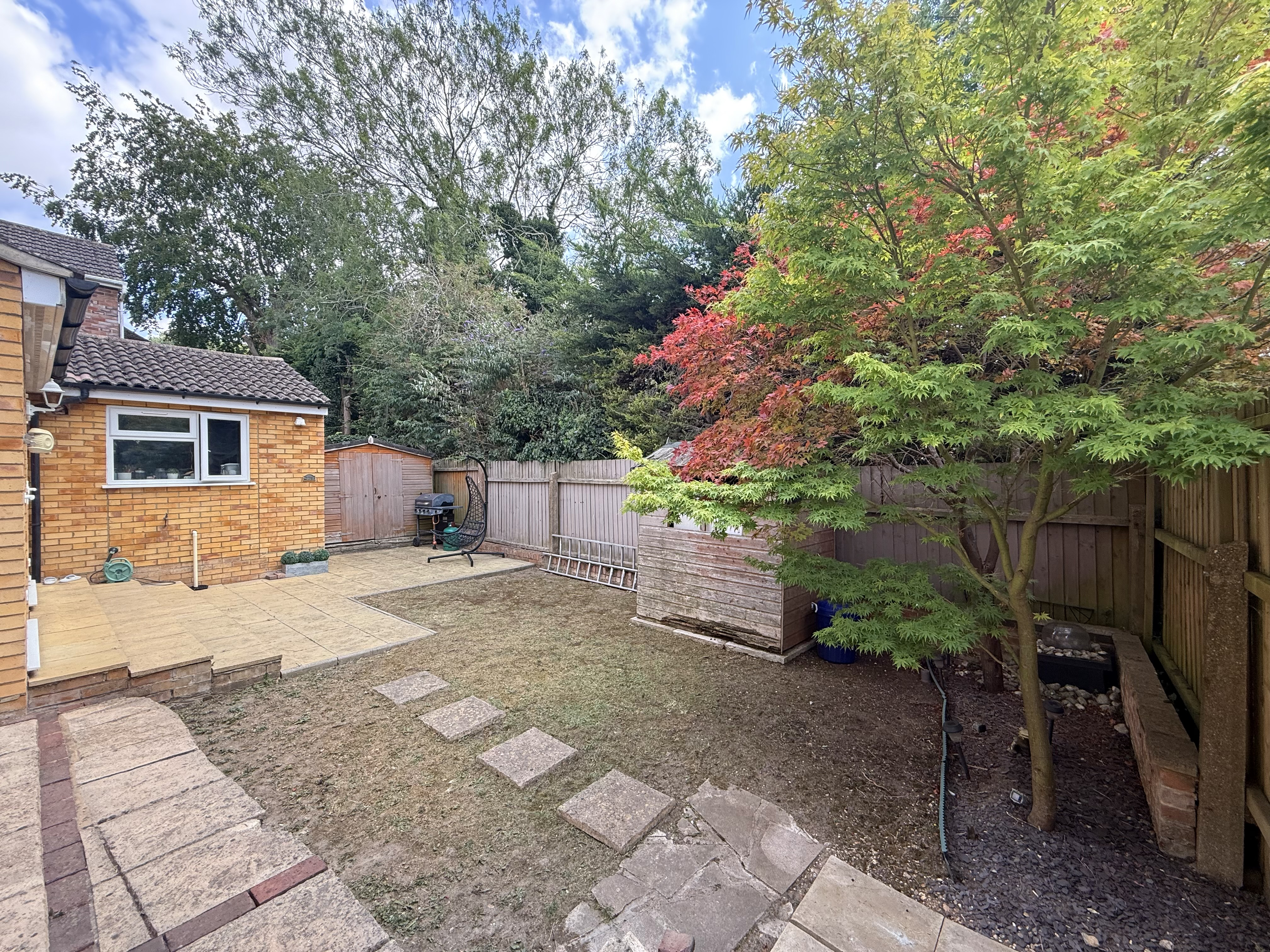 Bradgers Hill Road, Luton, LU2, photo 23