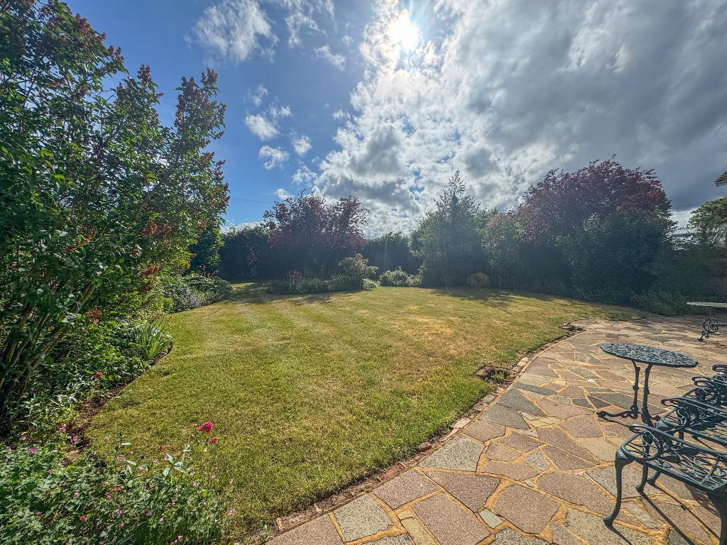 Alma Farm Road, Toddington, LU5, photo 27