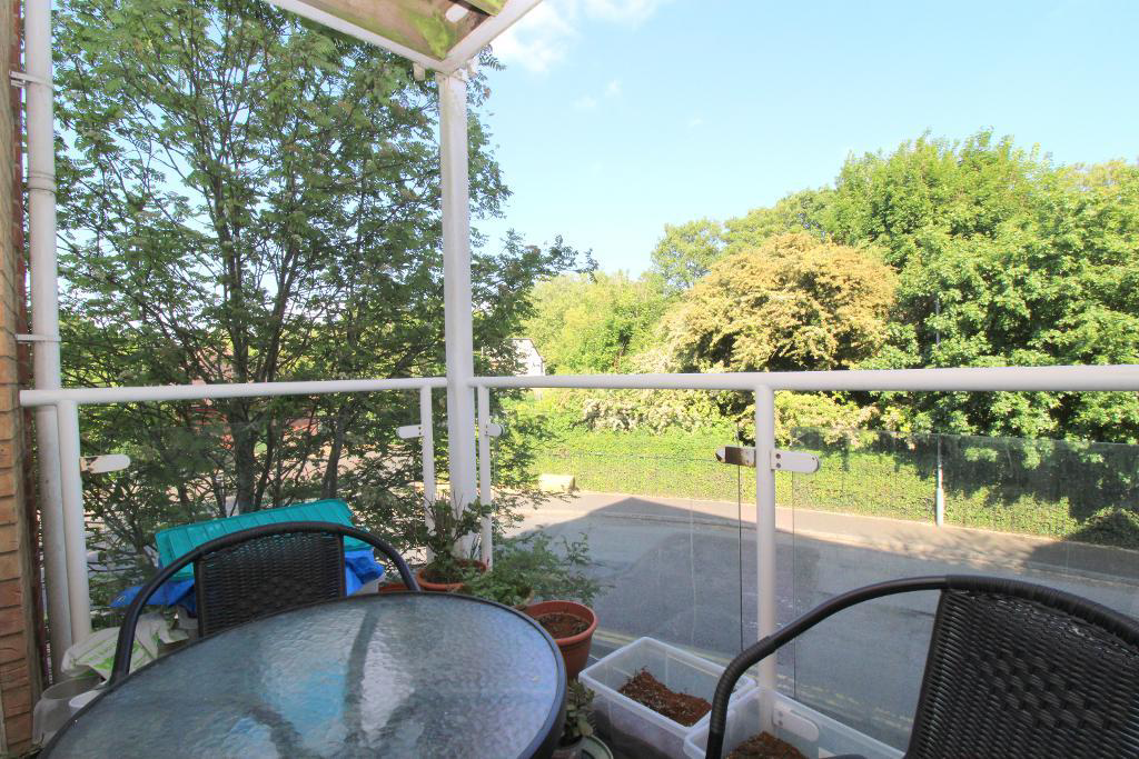 Foxglove Way, Luton, LU3