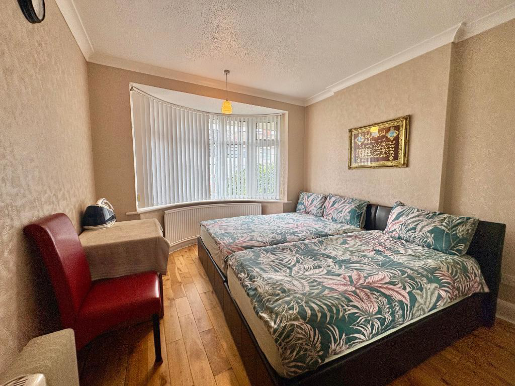 Waller Avenue, Luton, LU4, photo 21