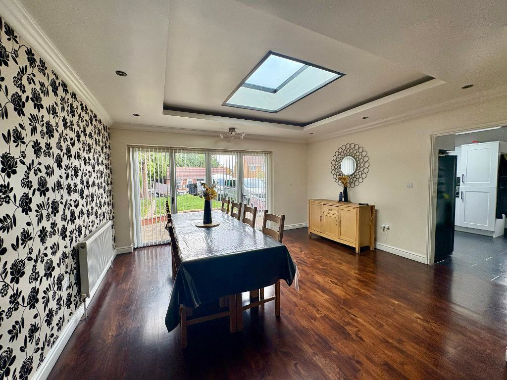 Waller Avenue, Luton, LU4, photo 3