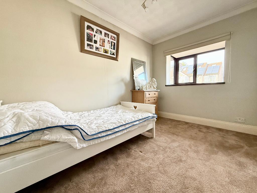 Marlborough Road, Luton, LU3, photo 16