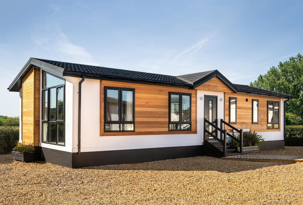The Grove, Woodside, LU1