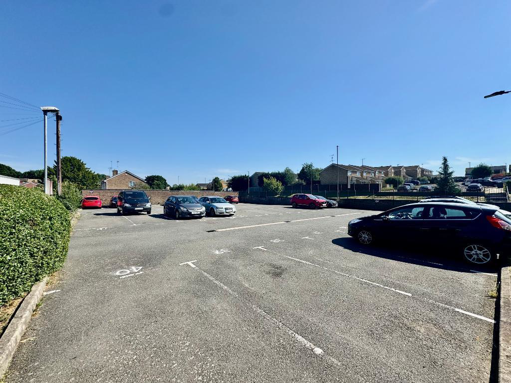 Handcross Road, Luton, LU2, photo 7