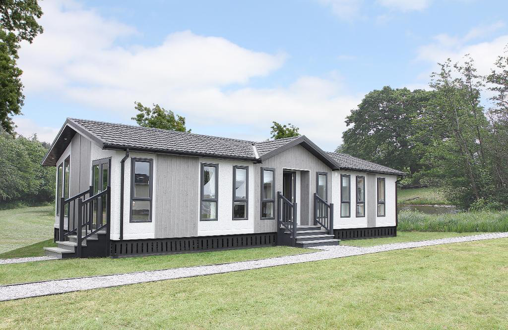 The Grove, Woodside, LU1