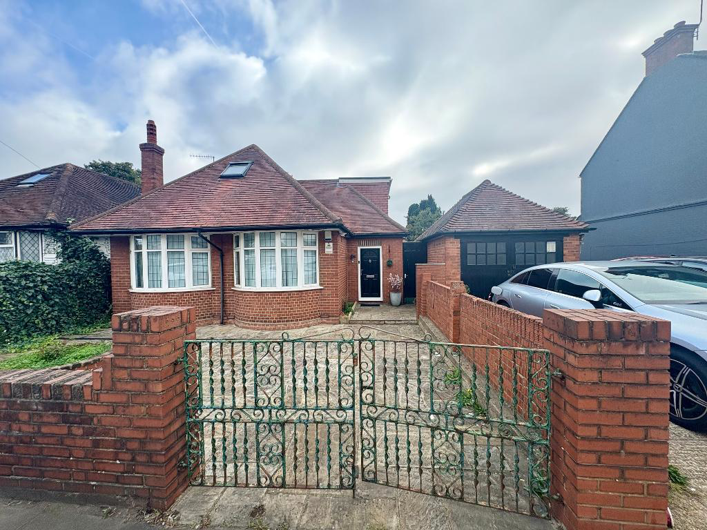Waller Avenue, Luton, LU4, photo 30