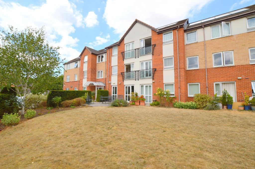 Lucas Gardens, Luton, LU3