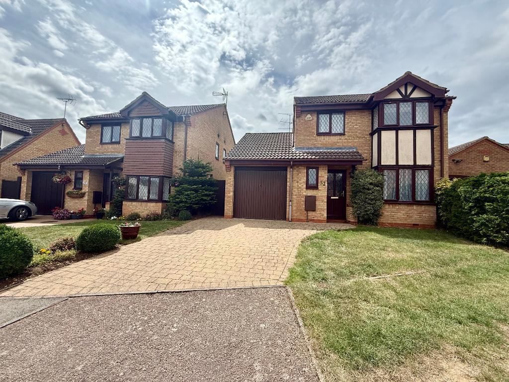 Launton Close, Luton, LU3