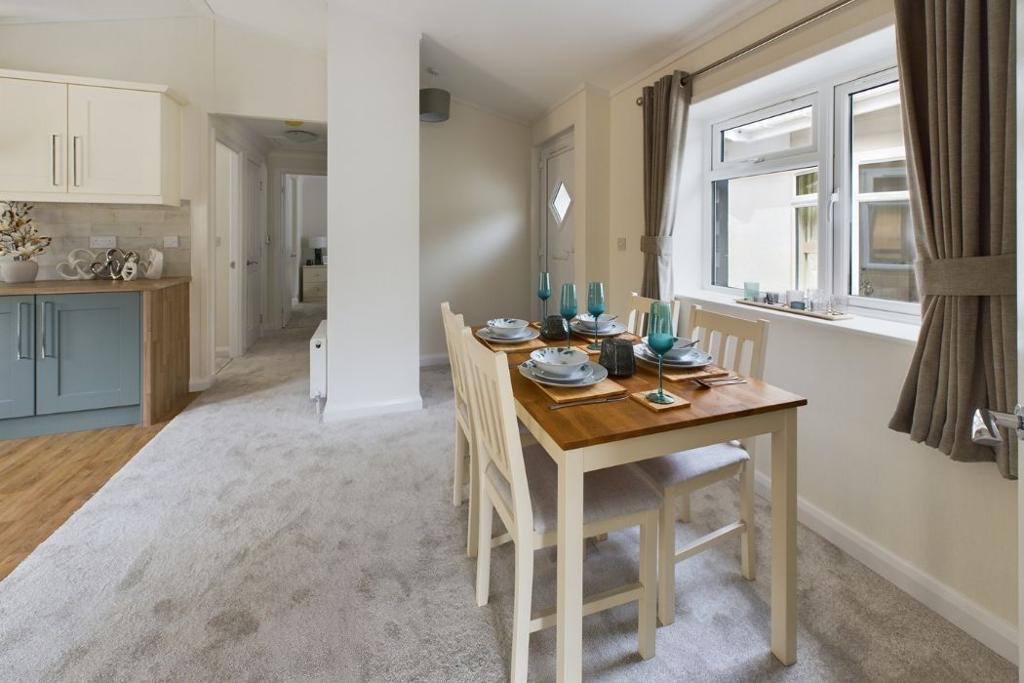 The Grove, Woodside, LU1, photo 17