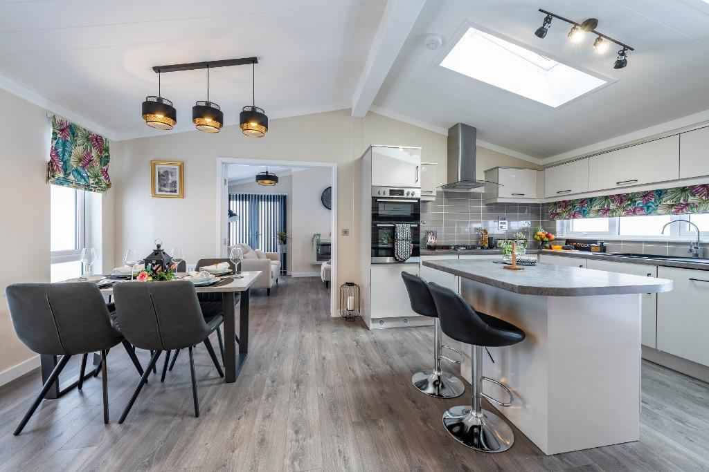The Grove, Woodside, LU1, photo 2