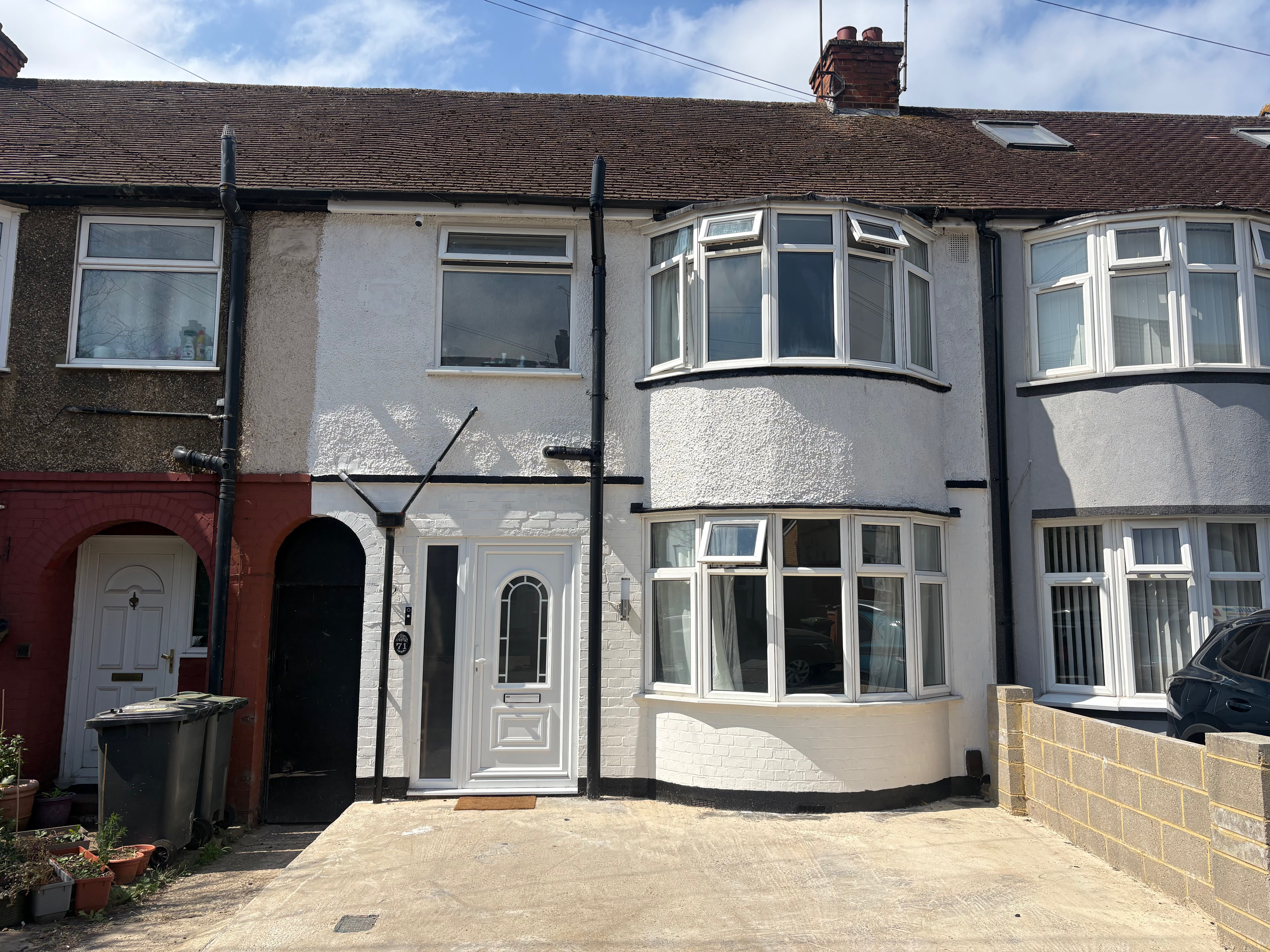 Chester Avenue, Luton, LU4