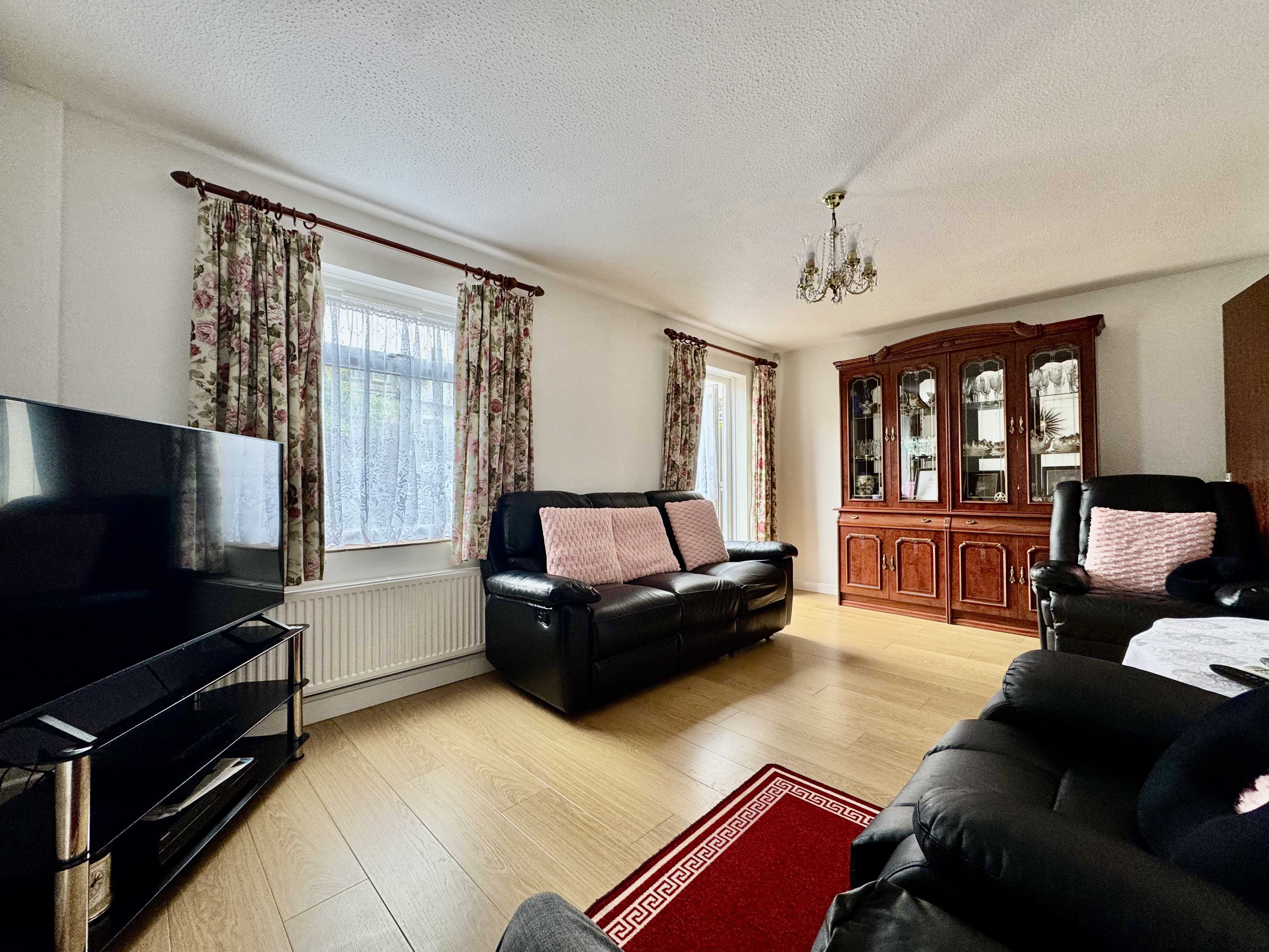 Wellington Street, Luton, LU1, photo 16