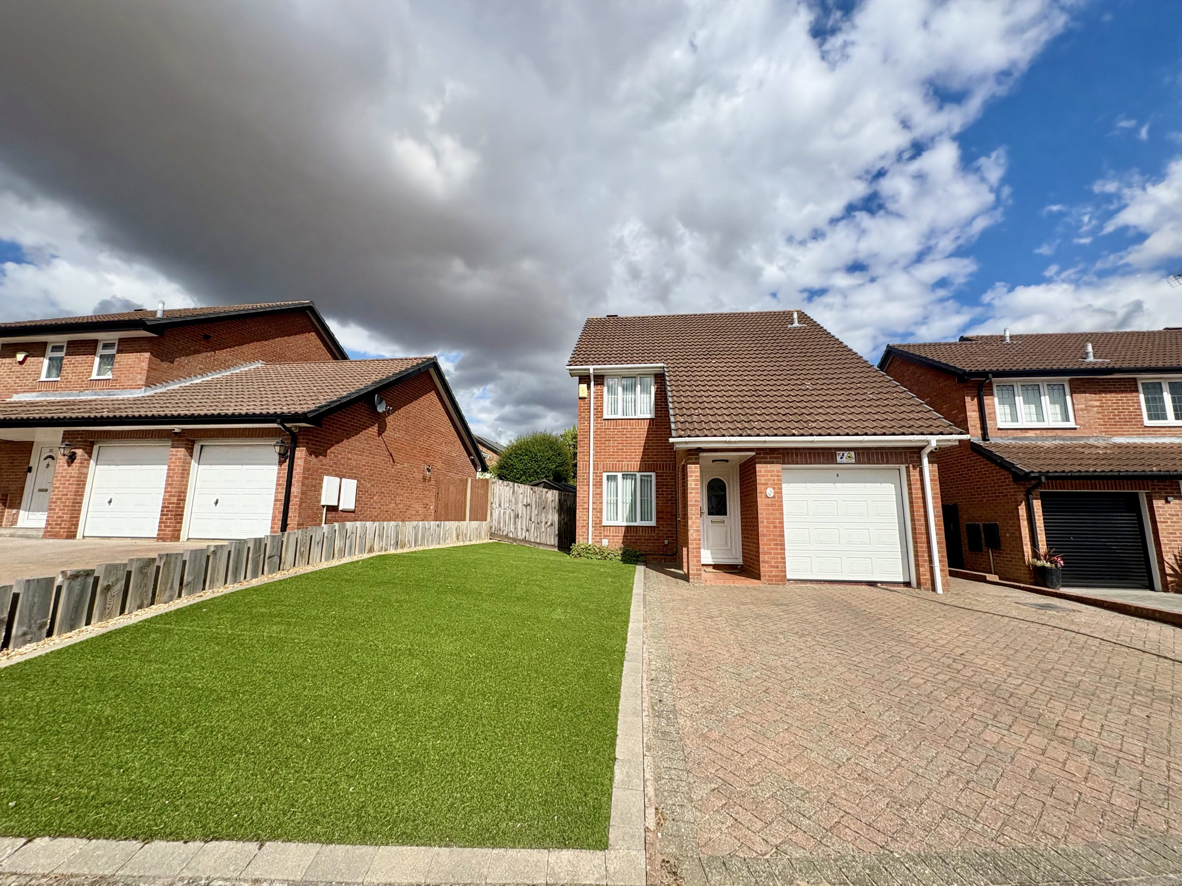 Catesby Green, Luton, LU3