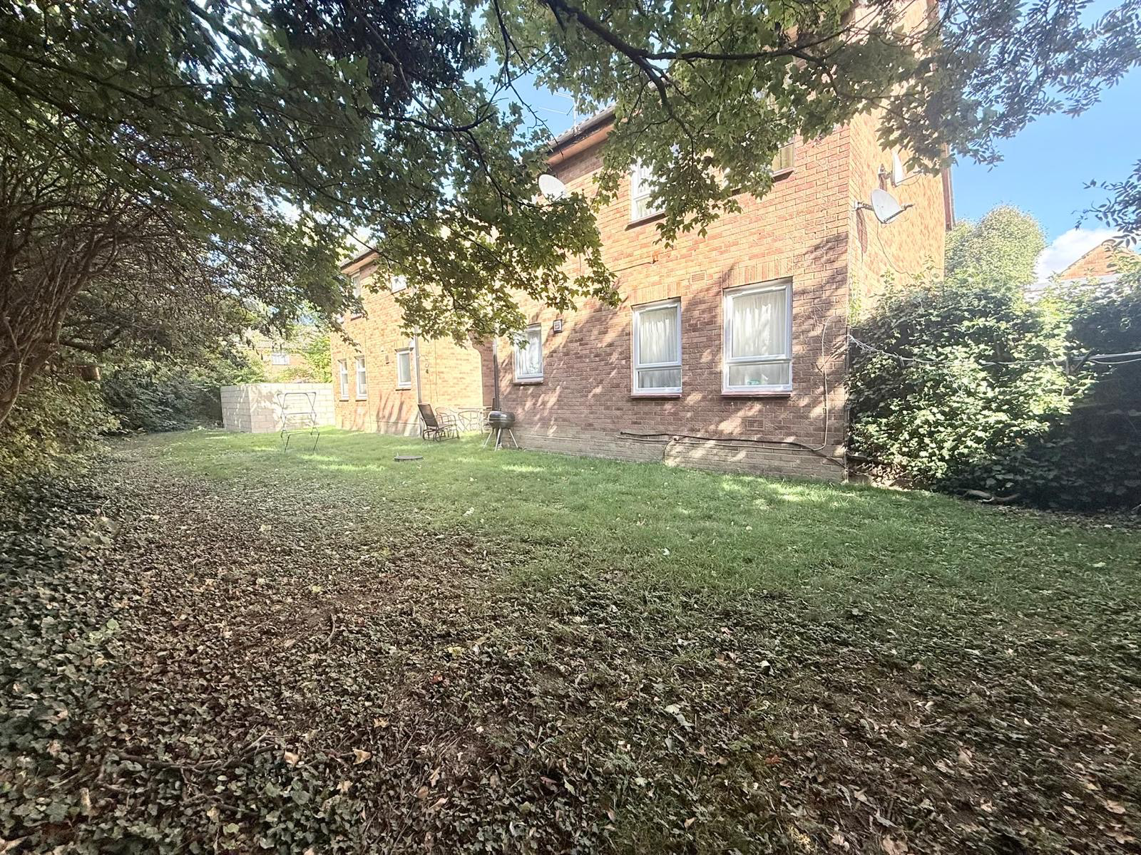 Glenfield Road, Luton, LU3, photo 2
