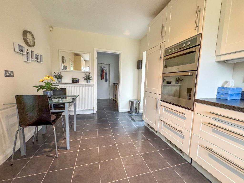 Alma Farm Road, Toddington, LU5, photo 4