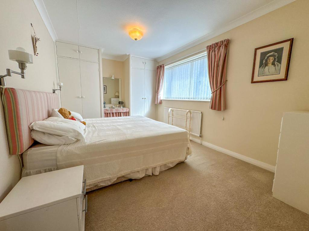 Alma Farm Road, Toddington, LU5, photo 9