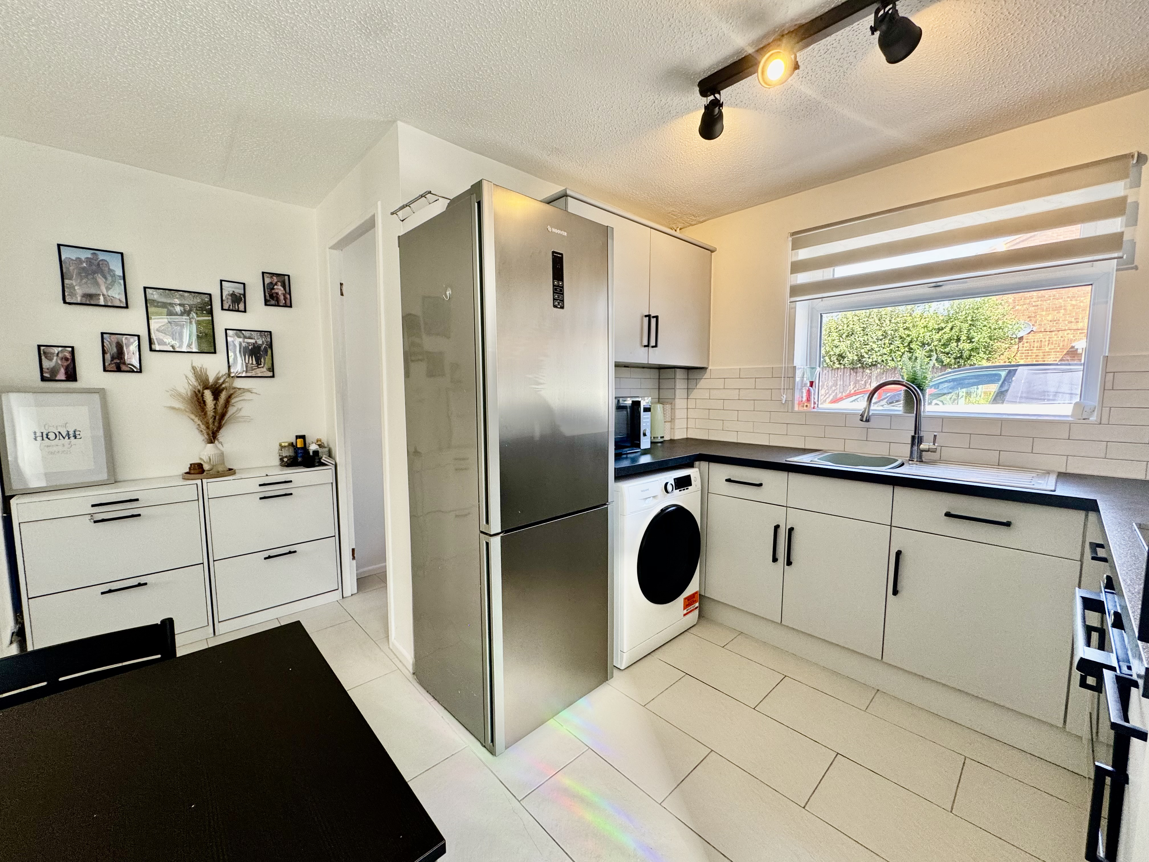 Corbridge Drive, Luton, LU2, photo 11