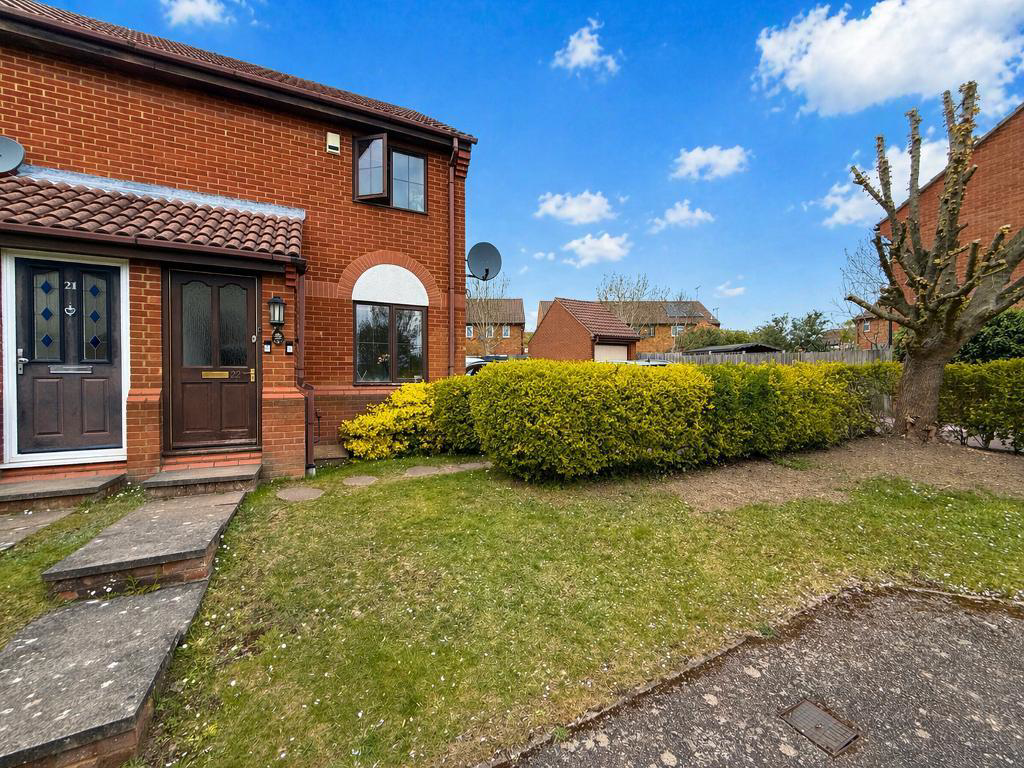 Yately Close, Luton, LU2