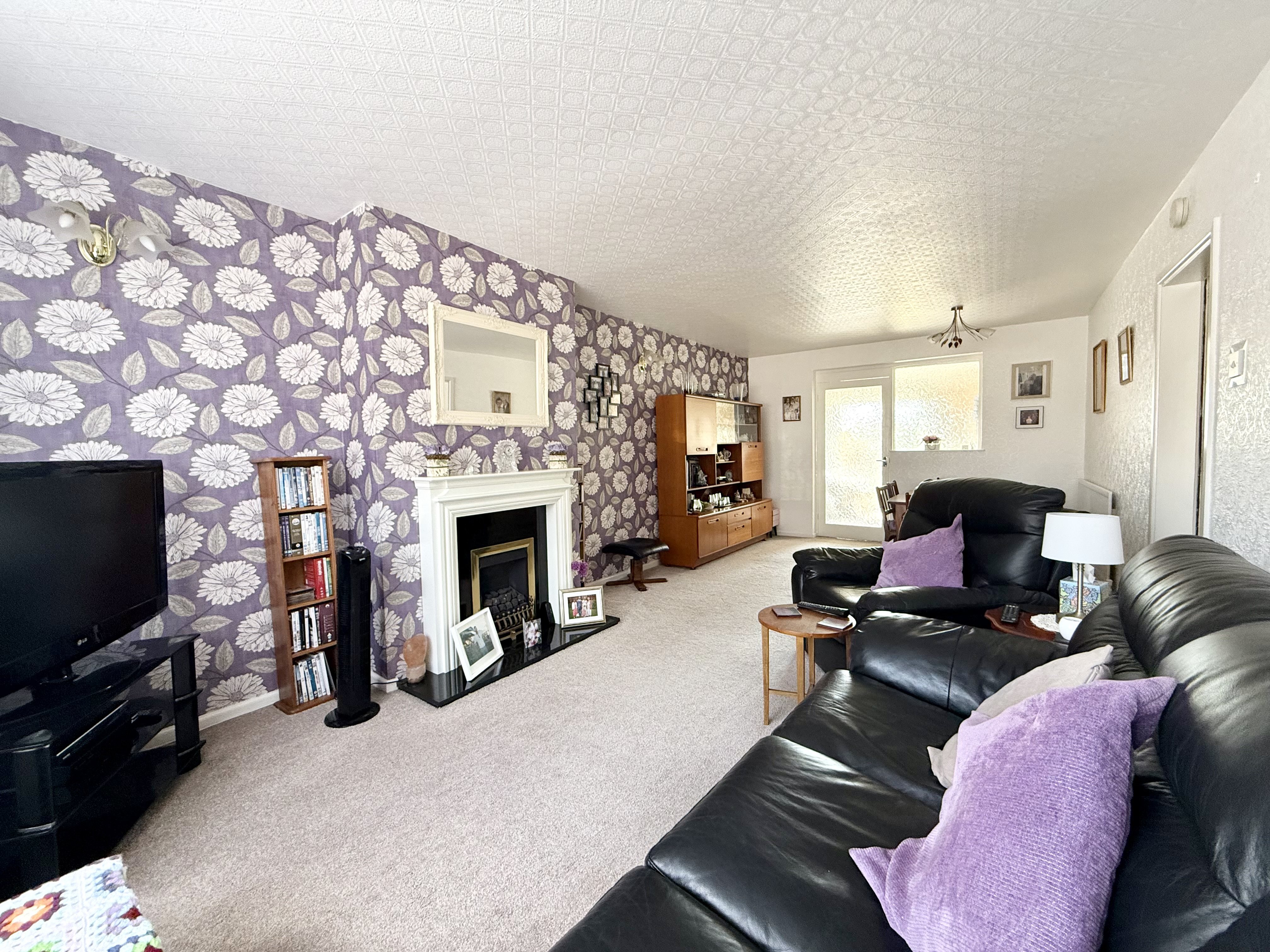 Holmscroft Road, Luton, LU3, photo 3