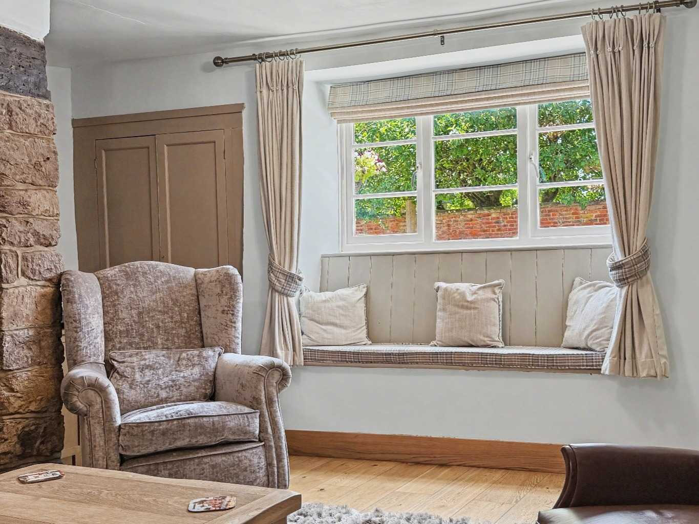 The Porch, Manor Road, Staverton, NN11 6JD, photo 6