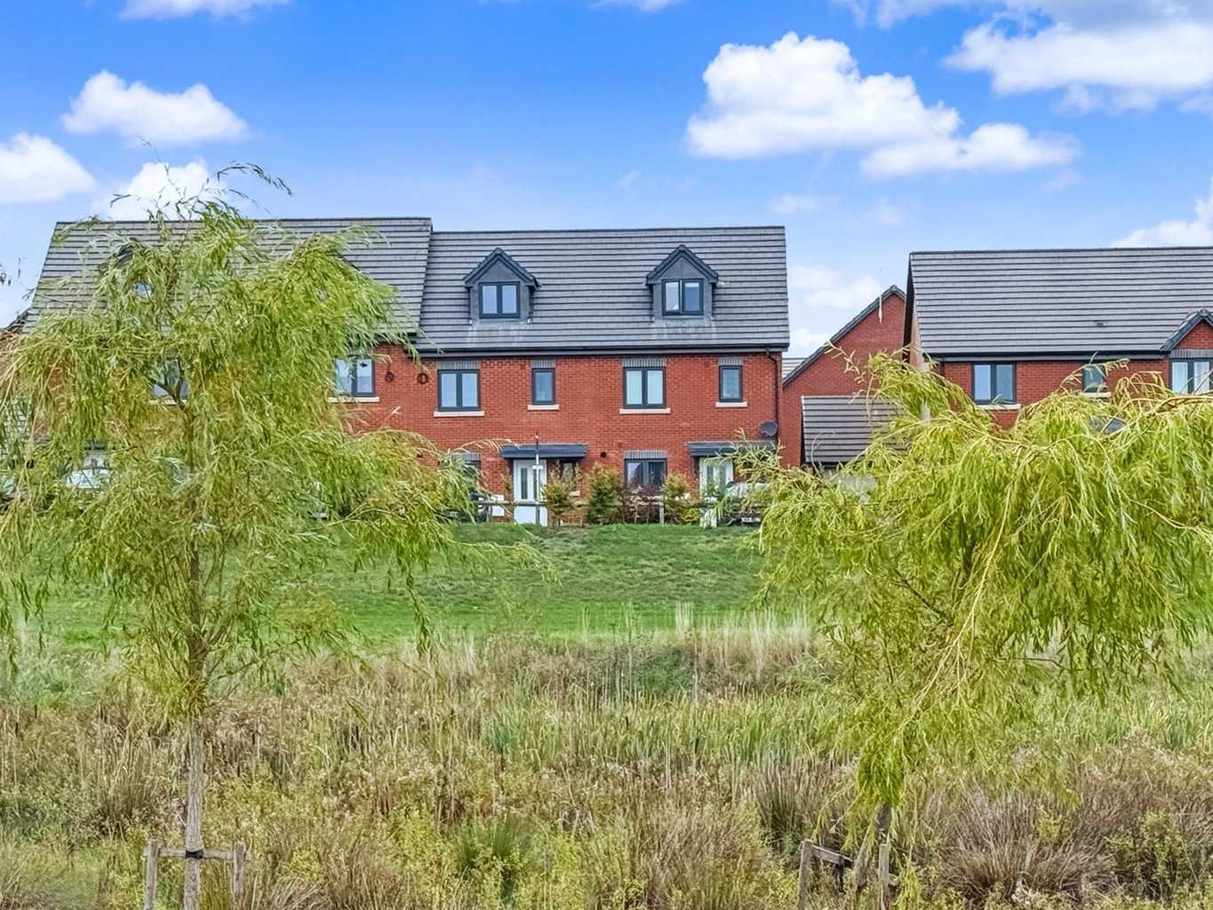 16 Luffield Close, Daventry, NN11 2AF