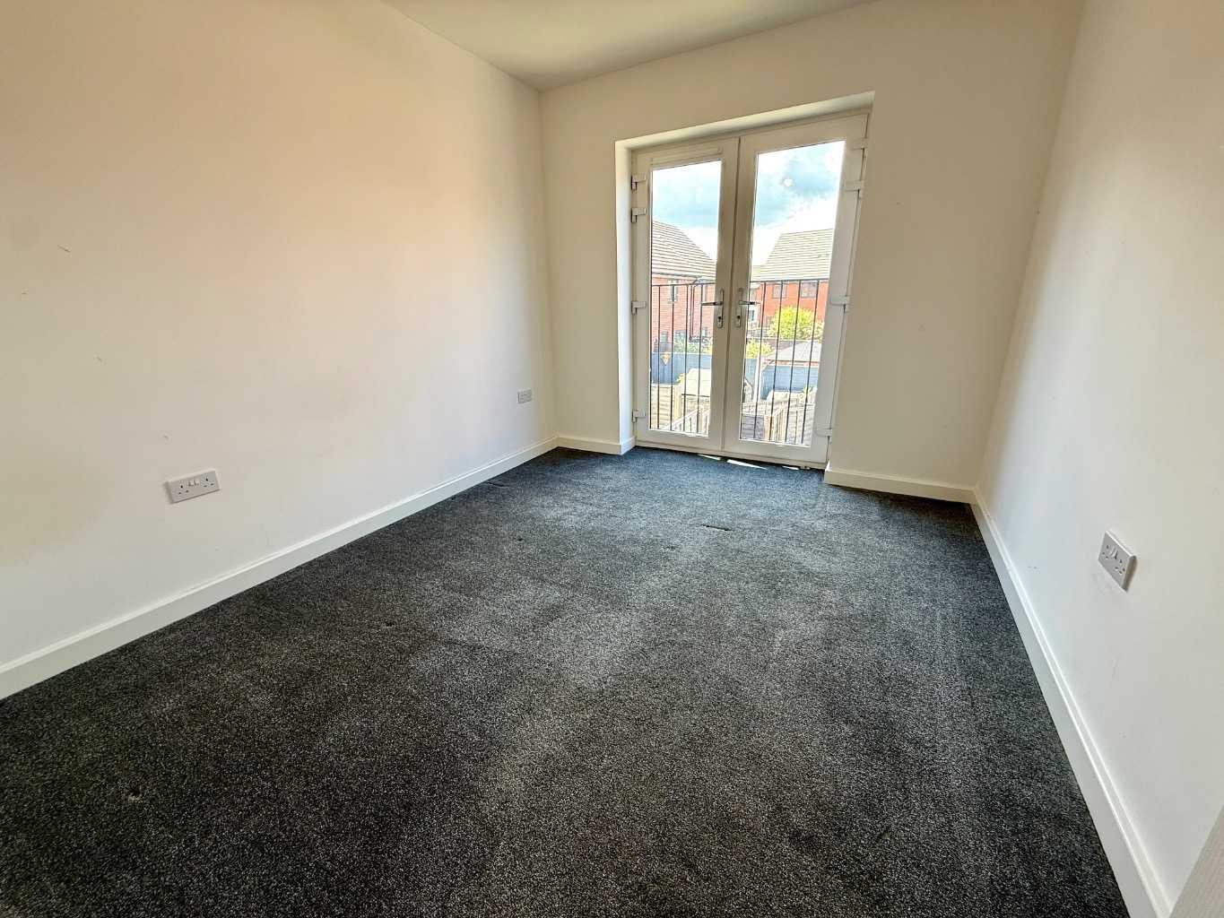 16 Luffield Close, Daventry, NN11 2AF, photo 24