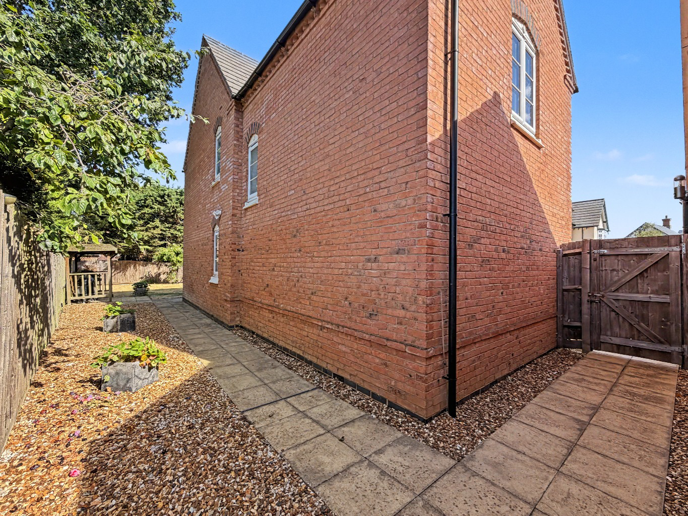 Photo 30