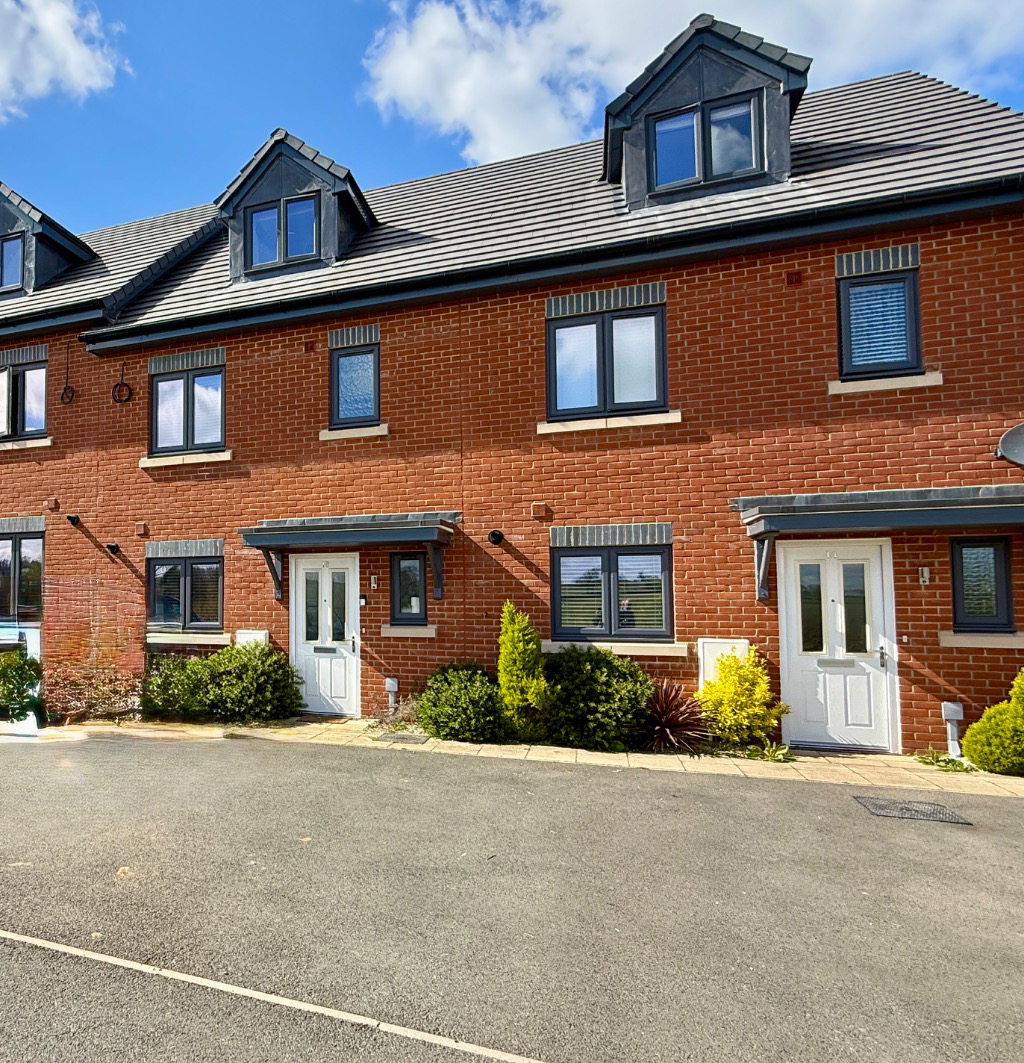 16 Luffield Close, Daventry, NN11 2AF
