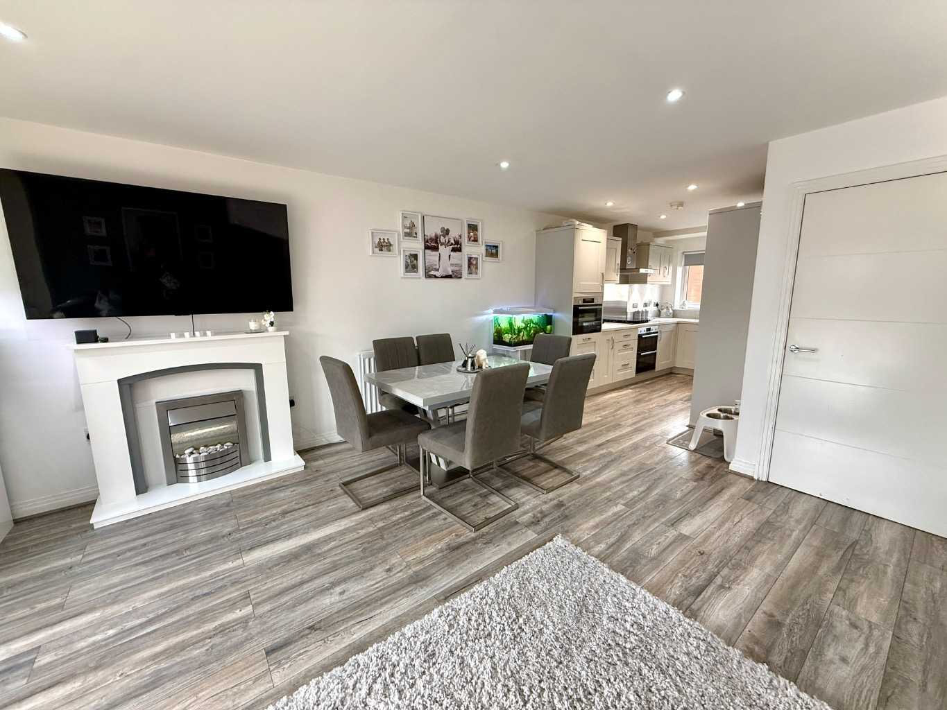 52 Rievaulx Way, Daventry, NN11 2PG, photo 13