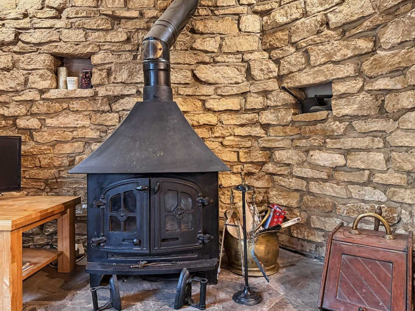 Media image 12