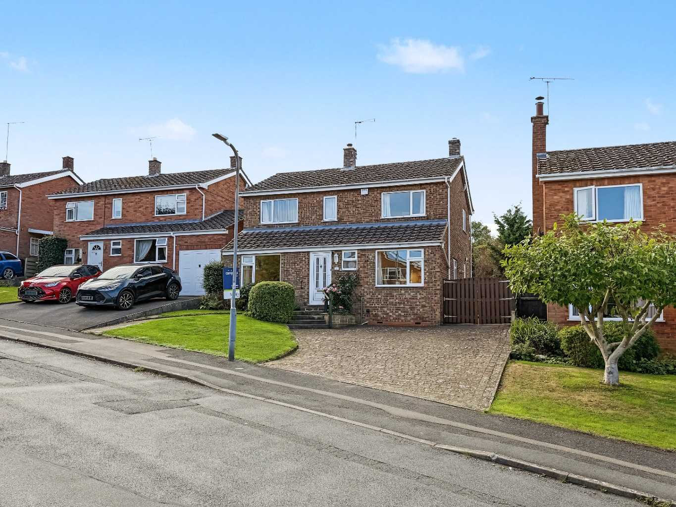 5 Greenway, Braunston, NN11 7HP