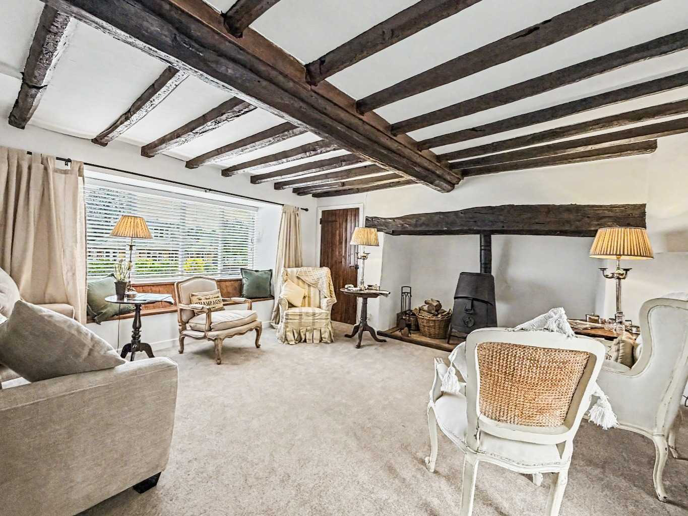 Manor Farm House, 61 Orchard Street, Drayton, Daventry, NN11 9EU, photo 4